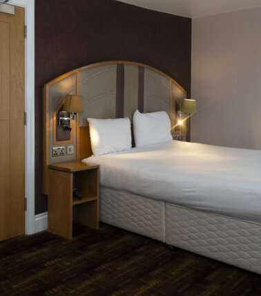 The Golden Lion, Rochester double bed
