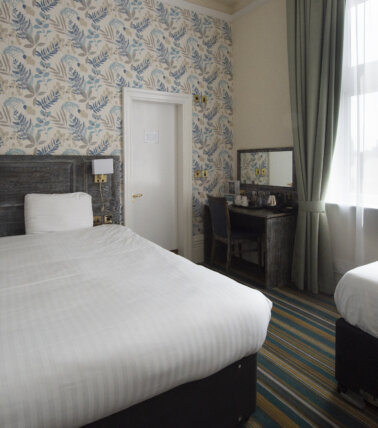 The Hippodrome, March double bed with desk