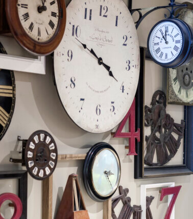 The John Francis Basset, Camborne clock wall decoration